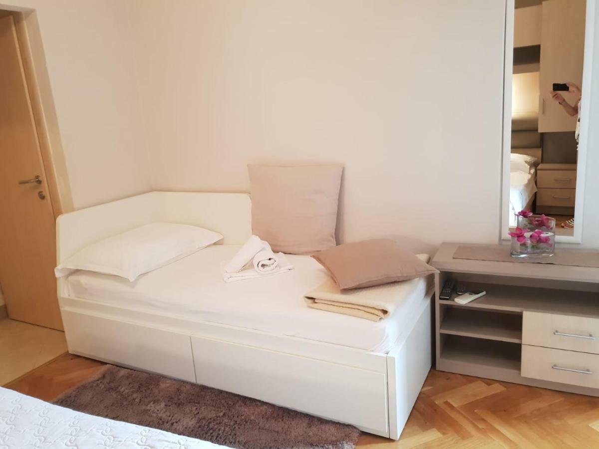 Guesthouse Marina Tučepi Екстериор снимка